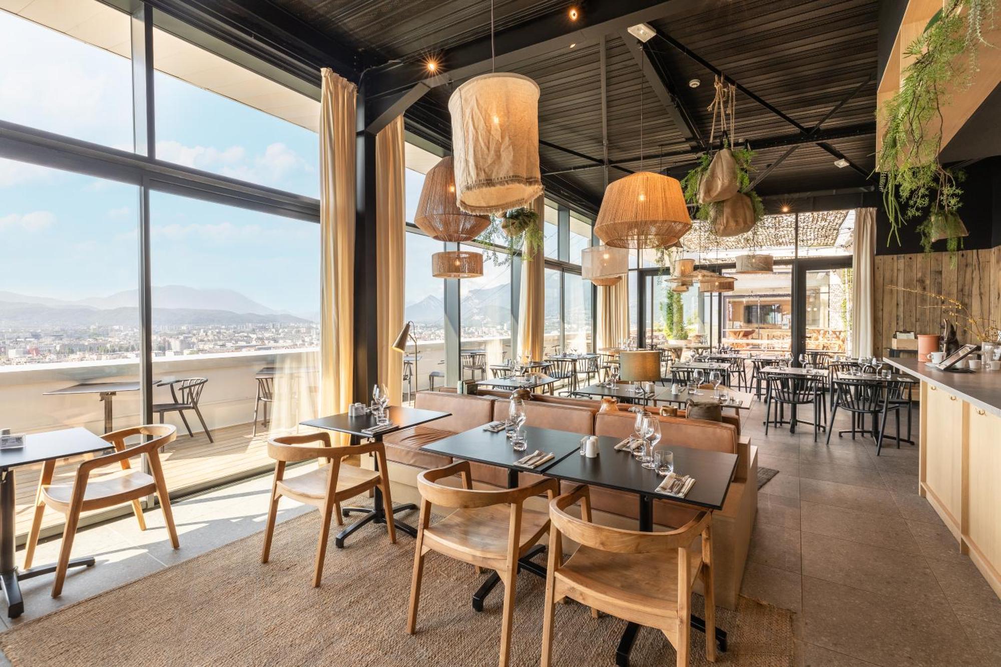 The Babel Community Hotel - Grenoble Bastille エクステリア 写真